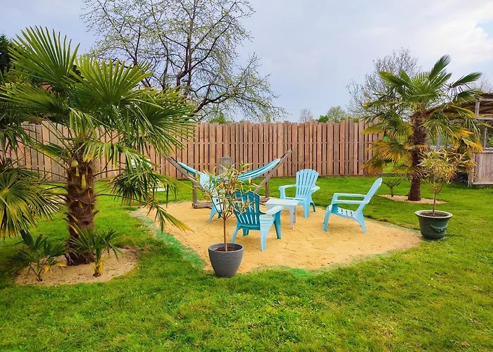 Проживание в семье Les Cytises *